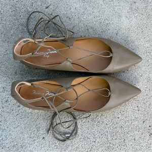 Massimo Matteo Pointed Toe Lace-Up Flats